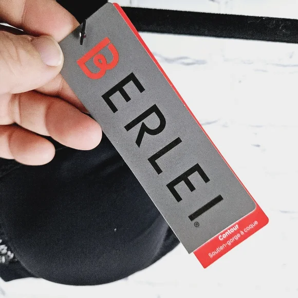 BERLEI | Shift underwire sports bra - Picture 2 of 9